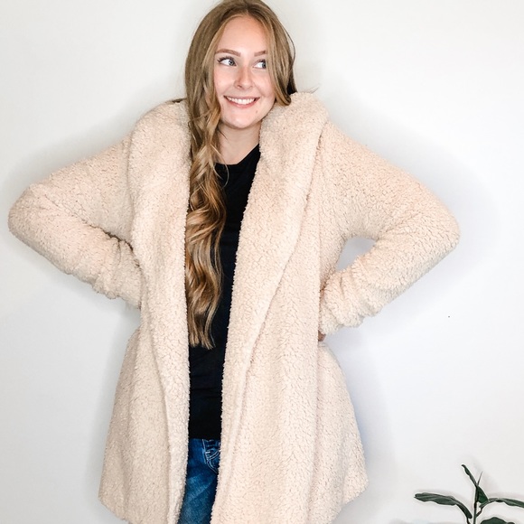 Teddy Bear Jacket in Cream - So Cozy - Plus Size - Picture 2 of 3